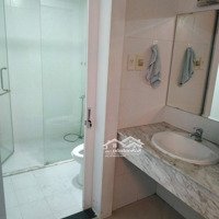 Tôi Cần Bán Ch Phú Thọ Gồm 2 Phòng Ngủ 1 Wc. 65M2 2P. Giá Bán 2,65Tỷ.