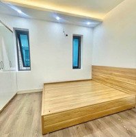 Cần Bán Căn Nhà 40 M2 Xây Mới 3.5 Tầng Ngay Trung Tâm Xã Yên Sở