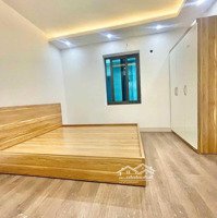 Cần Bán Căn Nhà 40 M2 Xây Mới 3.5 Tầng Ngay Trung Tâm Xã Yên Sở