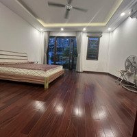 Tôi Cho Thuê Nhà Số 8 Ngõ Đẹp Nguyễn Khang 45M2 X 5 Tầng, Nhà Mới Hiện Đại, Thông Sàn, 15 Triệu/Th