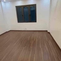 Cho Thuê Nhà Nghĩa Đô, Cầu Giấy, 30M2, 3 Ngủ, Làm Văn Phòng, Spa