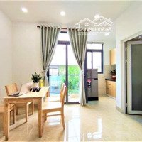 Căn Hộ Cao Cấp 2 Phòng Ngủban Công Thoáng Nội Thất Full Ngay Etown Cộng Hoà