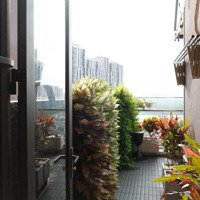 Bán Gấp Penthouse Duplex 150M2 Full Nội Thất Đã Có Sổ Hồng Công Chứng Ngay