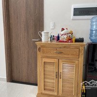 Chủ Nhà Bán Cc 590 Cmt8 Q.3.Diện Tích80M2, 2P, 2 Vệ Sinh Giá Bán 3 Tỷ