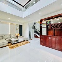 Căn 1 Trệt 3 Lầu 69,7M2 Giá Bán 2 Tỷ 750 Triệu Đường Nơ Trang Long, Phường 11, Bình Thạnh