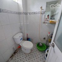 Cho Thuê Nhà Đường Phạm Hùng C4 Dt.4.2×20 } 1Lầu 3Phòng 2Toilet Hẽm8M.