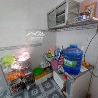 Cho Thuê Nhà Đường Phạm Hùng C4 Dt.4.2×20 } 1Lầu 3Phòng 2Toilet Hẽm8M.