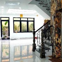 Hiếm! Bán Nhà Mặt Phố Lâm Hạ - Phân Lô Vip - Kinh Doanh Đỉnh - View Hồ - Vỉa Hè Rộng - Hơn 30 Tỷ