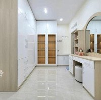 Hẻm 1/ Cống Quỳnh Quận 1 39,6M2 Sẵn Đong Tiền Thuê Shr Giá Bán 5Tỷ 200 Triệu