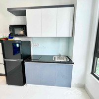 Căn Hộ Duplex Hiện Đại Cửa Sổ Lớn Có Thang Máy 28M2 Ánh Sáng Tự Nhiên