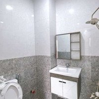 Nhà Chính Chủ Mới Xây 5 Tầng - Xóm Chiếu Quận 4 - Hoàn Công Đủ 128M²