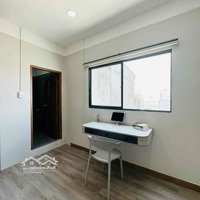 Cho Thuê Căn Studio Full Nội Thất Thoáng Mát 5Ph Qua Etown Cộng Hoà