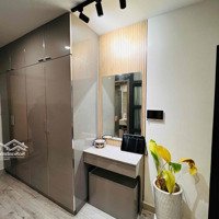 Chính Chủ Cho Thuê Studio View Sông Vinhomes Q9