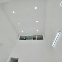 Ngay KDC Nam Khang ResiDence, Nhà 3 Tầng , Đường Nhựa 7 M , DT( 4 x14) m , Chỉ 3.x Tỷ