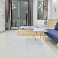 Căn Hộ Full Nội Thất Ban Công Studio Tại Dương Quãng Hàm