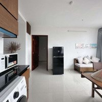 Căn Hộ 2 Phòng Ngủ70M2 Full Nội Thất Ngay Cầu Công Lý