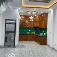 Bán Nhà 3 Tầng Mới 100% Cách Biển 500M, Phường Vĩnh Hải, Nha Trang 44,1M2 ( Rộng 4,42 ) Giá Bán 3,55 Tỷ