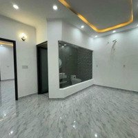 Chủ Định Cư Cần Bán Gấp Nhà Cho Thuê 27 Triệu/Th Huỳnh Lan Khanh,Tân Bình. Giá Bán 3Tỷ05/67,5M2.1 Trệt 1 Lầu