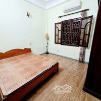 Cho Thuê Nhà Riêng Khu Vực Phố Quan Nhân 4 Tầng Full Đồ