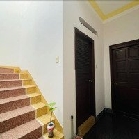 Đi Nước Ngoài Bán Lại Nhà Phùng Văn Cung,Phú Nhuận Giá:4,58Tỷ/72M2(4,5X16M).Đang Cho Thuê 20 Triệu/Th