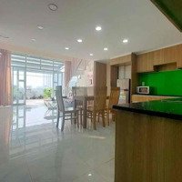 Siêu Phẩm Penhouse 2 Phòng Ngủ 2 Vệ Sinh+ Phòng Khách Balcon - Thang Máy - Full Nt