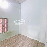 Nhà Bán Đường Tôn Đản, 52M2, Gần Cầu Khánh Hội, Quận 4, Nhỉnh 2 Tỷ