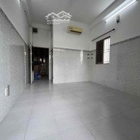 Phòng Bancon Đẹp 20M2- Giờ Giấc Tự Do