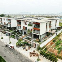 Bán Gấp 5 Lô Đối Diện Quảng Trường, View Trực Diện Biển, Giá Bán 2 Tỷ 5 Sẵn Sổ Phương Đông Vân Đồn