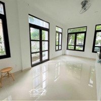 Bán Biệt Thự Vinhomes Tân Cảng, 600M2 Sàn, 5 Tầng, Căn Kế Góc Sát Clubhouse Hồ Bơi, Bến Du Thuyền