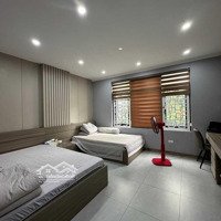 60M2,,P.l Phạm Tuấn Tài, Ngõ Thông 2 Ôtô Tránh, Vỉa Hè Ôtô Đậu, 7T Thang Máy Vip.