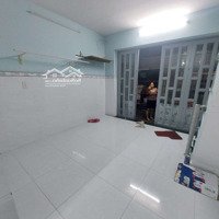 Nguyên Căn Riêng Biệt, 4X5M, 1 Lầu Đúc, 2 Tolet. Cọc Chỉ 500K