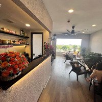 Cho Thuê Căn Hộ Officetel 45M2 Cạnh Hồ Bơi, Cafe Shop, Spa, Có Bancol