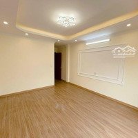 Chỉ 2.6 Tỷ, 38M2X5T, Có Sân Rộng 40M2, Giáp Ql6 - Bến Xe Yên Nghĩa Gần