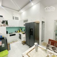 Bán Nhà Quận Tân Phú, 82M2, Nở Hậu, Nhỉnh 6 Tỷ.