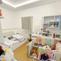 Bán Nhà Quận Tân Phú, 82M2, Nở Hậu, Nhỉnh 6 Tỷ.