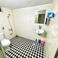 Chính Chủ Cho Thuê Nhà Mặt Đường To 2 Ô Tô Tránh Nhau 60M2 Full Đồ. Giá Bán 6 Triệu