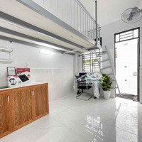 Cho Thuê Duplex Full Nội Thất Gần Emart, Cvpm Quang Trung