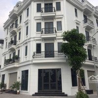 Cho Thuê Nhà Lô Góc Khu Đô Thị Kiến Hưng Luxury, Hà Đông,Diện Tích75M2 X 5T, Thông Sàn, Thang Máy, 27 Triệu