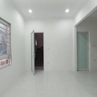 Bán nhà riêng ngõ Cẩm Văn, Tôn Đức Thắng 4 tang 41m2 giá 5,5 tỷ. LH 0869381258