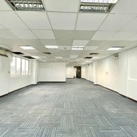 Cho Thuê Văn Phòng Tại Phố Nguyễn Du - Hai Bà Trưng - Diện Tích 120M2 Giá Hợp Lí