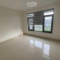 Cho Thuê Nhà Riêng Khu Romantic, Tây Hồ, 120M2X5T, Đh, Nl, Thang Máy, Ô Tô Đỗ Cửa, 70 Triệu. 0963596146