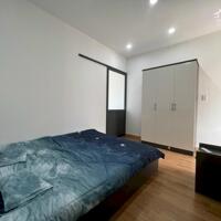 Cho thuê căn hộ cao cấp 1 phòng ngủ 40m2 ban công, cửa sổ, máy giặt riêng , Bình Thạnh, gần Cầu Bông