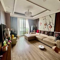 Bán Căn 2Pndiện Tích94,8M2 Đồ Đẹp, Mới Tinh Hiện Đại, View Đẹp Thoáng Mát. Kim Ngân 0981582924