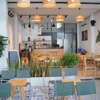 Cho Thuê 200M2 Gồm: Nhà 2T + Nhà C4 Và Quán Cafe Full Nt - Sau Lưng Ban Quản Lý Đvsn