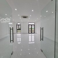 Quỹ Căn. Cho Thuê Shophouse Xẻ Khe Ngọc Trai Đường Lớn Hoàn Thiện Full Điều Hoà Thang Máy Ocp 1 Gl