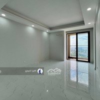 Cho Thuê Căn Hộ Opal Skyline 40M2 Bao Phí Quản Lý 1 Năm Chỉ 3, 9 Triệu/Th.