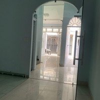 Kẹt Tiền Bán Nhà Gấp 91.6M2 Ở Q9