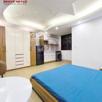 2 Phòng Ngủ- 60M2 -Ban Công Rộng View Đẹp- Hàng Xanh - Bình Thạnh