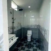 Bán Nhà Bình Chánh 1 Trệt 1 Lầu 85M² Sau Lưng Chợ Bình Chánh Chỉ 950 Triệu