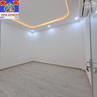 CẦN BÁN GẤP NHÀ RIÊNG TẠI PHƯỜNG BÌNH TRƯNG TÂY, QUẬN 2 _ 2 TẦNG 2 PN _ 81 m2 ( 4.1 x 19 ) _ Ô TÔ ĐẬU CỬA.